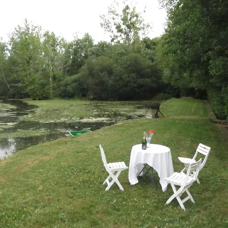 Le Moulin De L'etang Holiday home